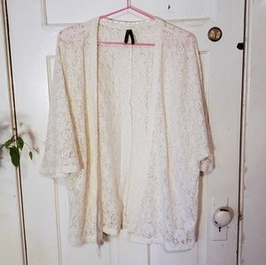 Gentle Fawn - Lace Kimono